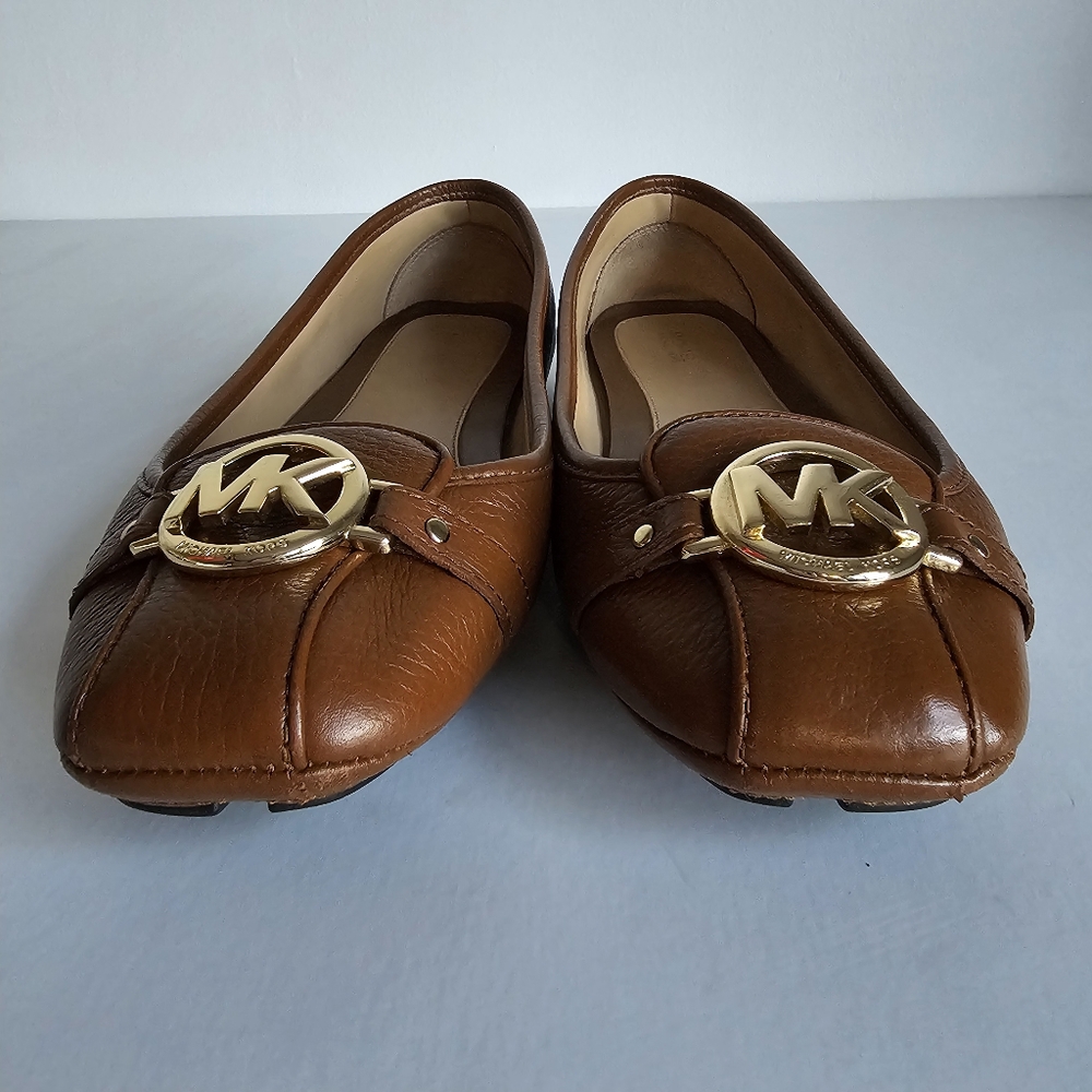 Michael Kors Brown Leather Flats with Gold Emblem - Picture 5 of 10